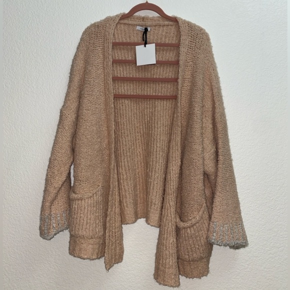 Gutter Lily Threads - Picture 6 of 16